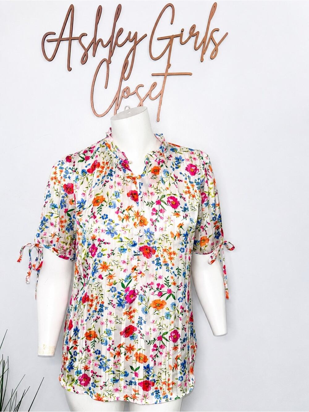 Tamara H Floral Tie Sleeve Blouse White Pink Blue Small